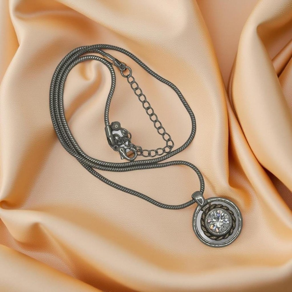 Contemporary Vintage Rhinestone Bezel Pendant Necklace Y2K‎ - Picture 5 of 5